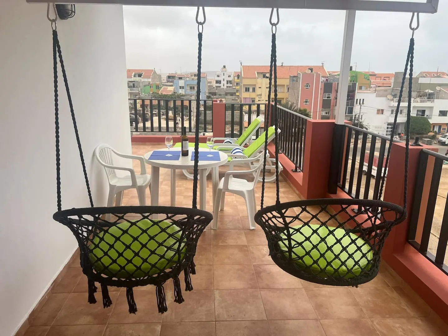 Franmay 8: One-bedroom Penthouse with terrace — Patio