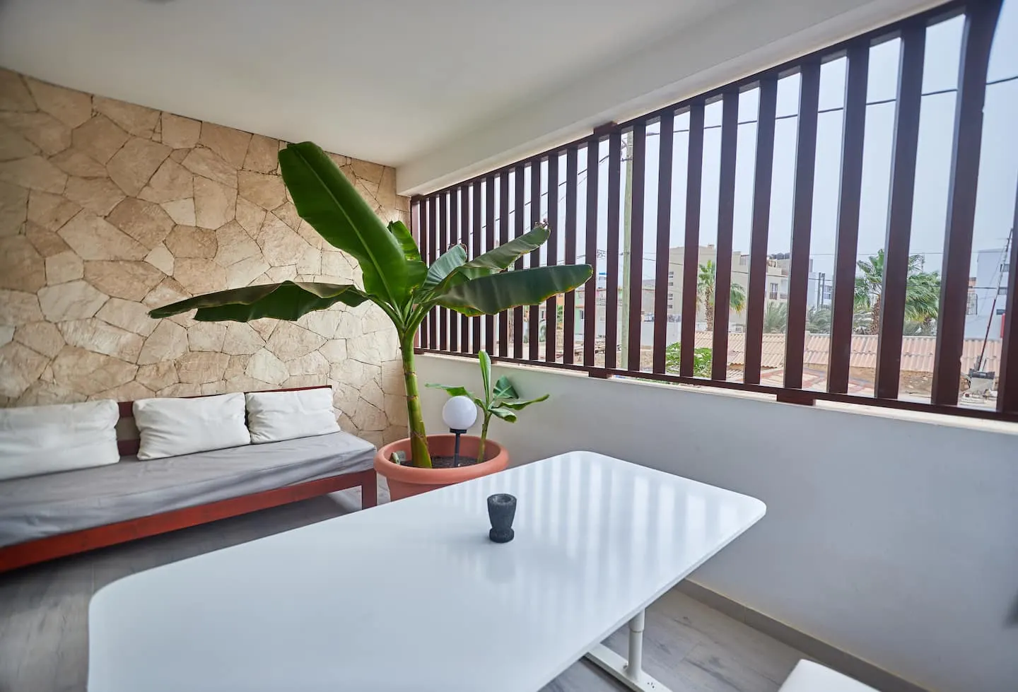 Modern escape near main street — Patio