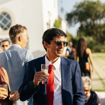 Host Luís Miguel
