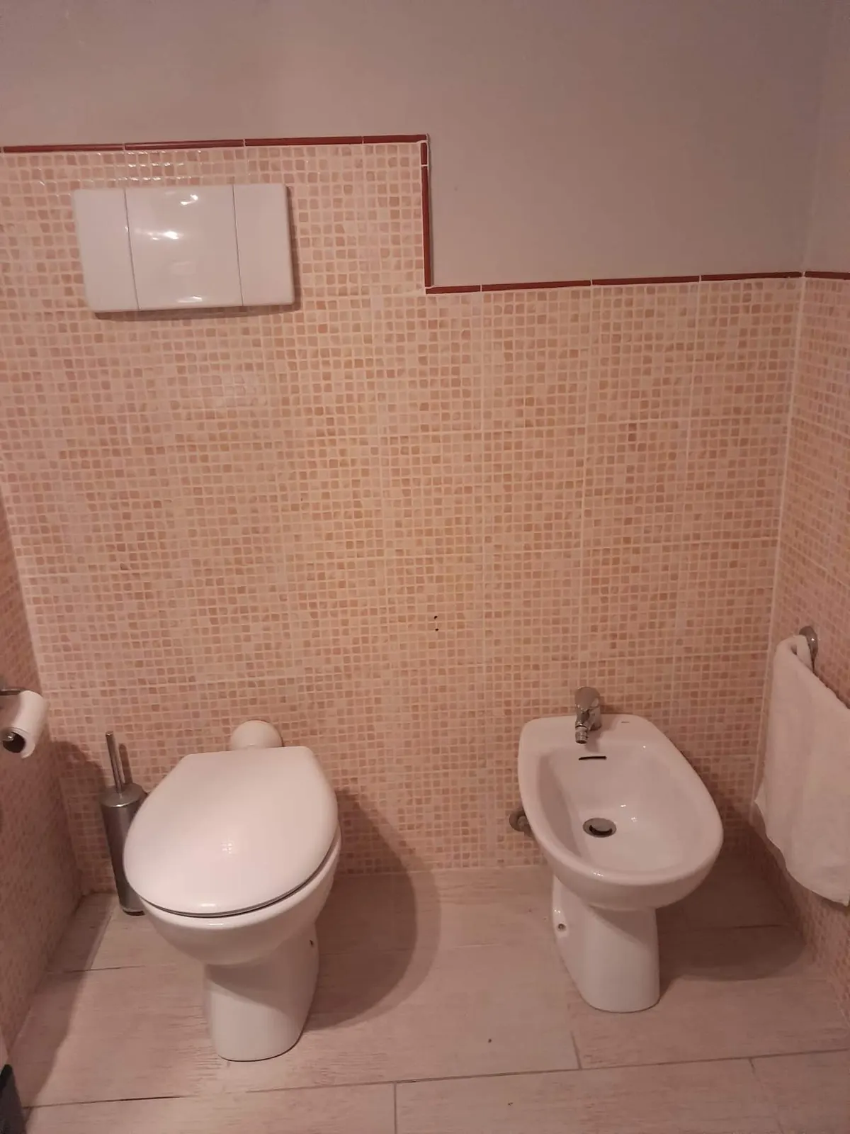 Casa Djadsal Pool View Near Beach & Town — Full bathroom