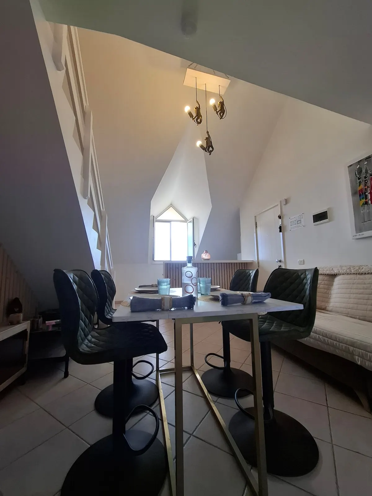 'Sandy Toes' Penthouse (T2) — Dining area