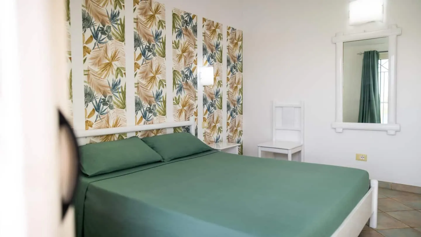 Enchanting sea front — Bedroom 1