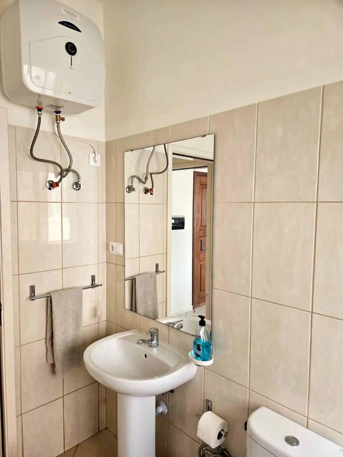 Santa Maria | Sea View | Fast Wifi | Smart TV — Full bathroom