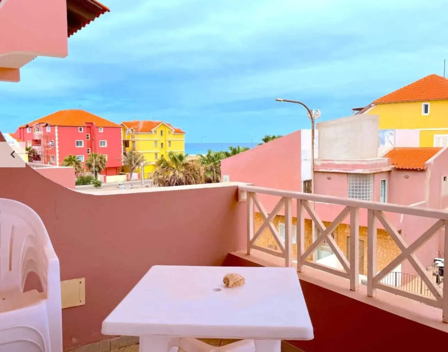 Holiday Properties Prestige2 (Wifi) — Balcony