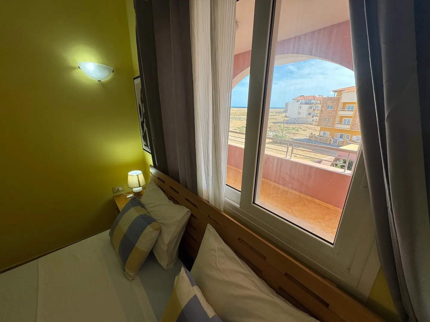 Holiday Properties Prestige2 (Wifi) — Bedroom
