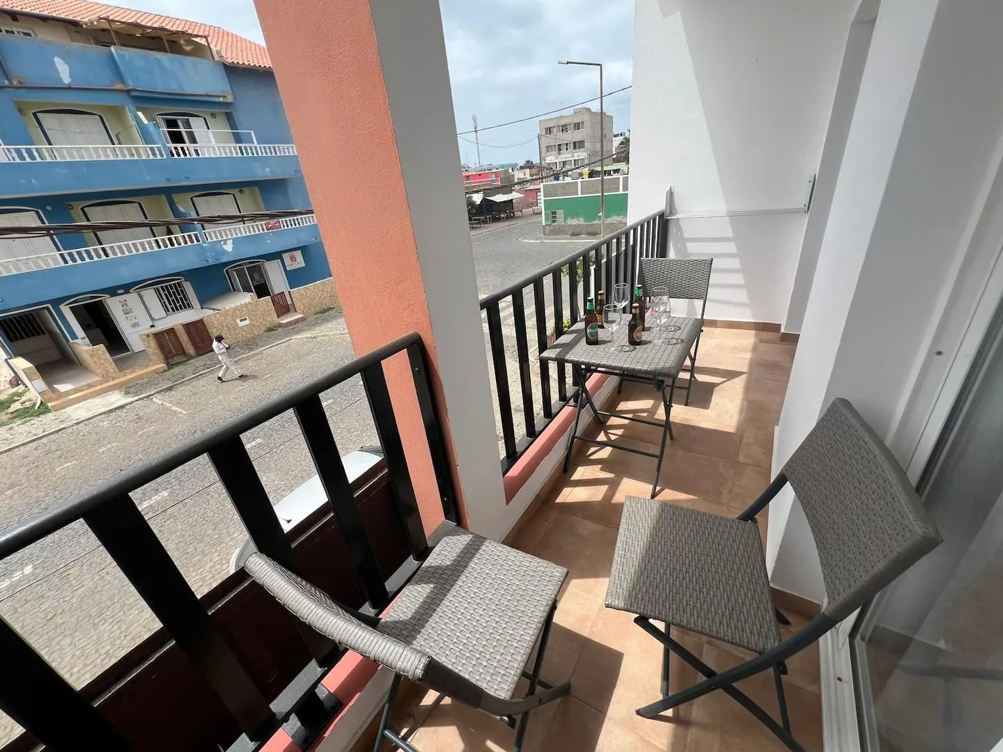 Franmay 4: Two-Bedroom Apartment with Terrace — Patio