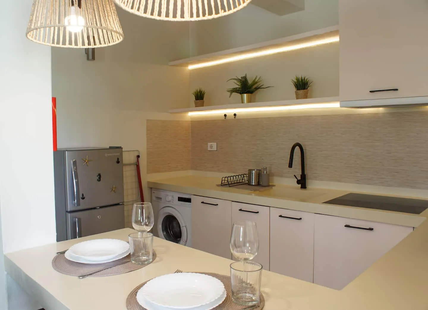Sal Casa BEACH — Full kitchen