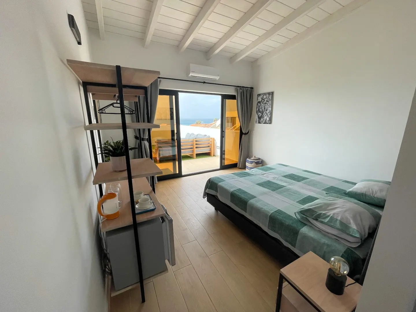 Brandnew Rooftop Gem with Stunning Seaview in Santa Maria, Sal