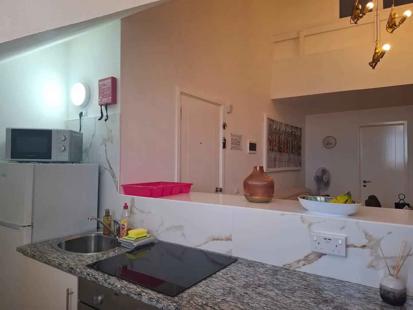 'Sandy Toes' Penthouse (T2) — Full kitchen