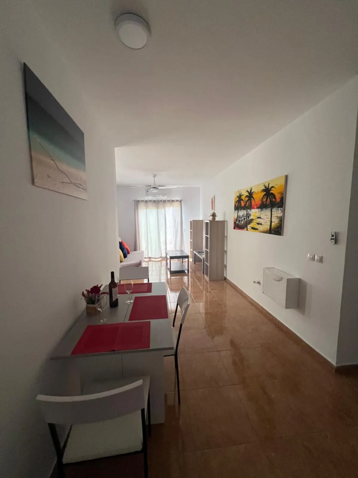 Franmay 9: One-bedroom Penthouse with terrace — Dining area