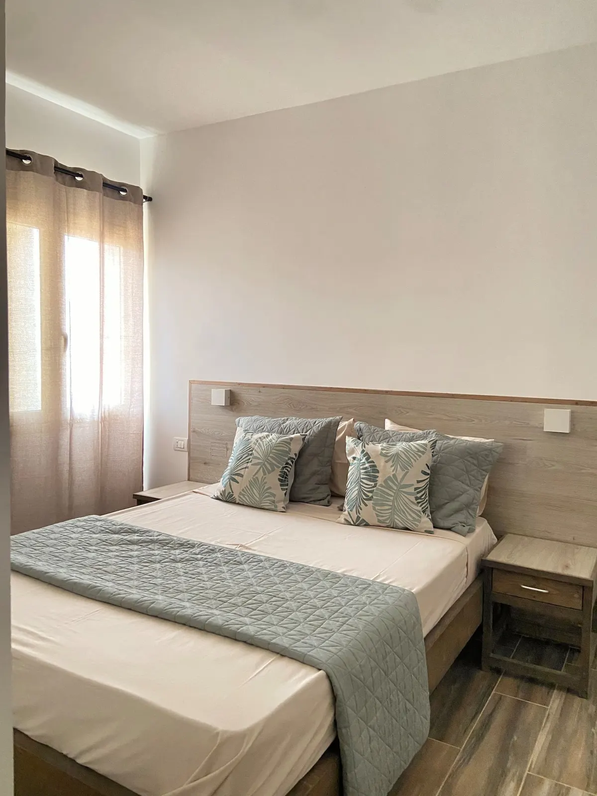 MaRiRa Apartments T1 – Comfort in Santa Maria — Bedroom