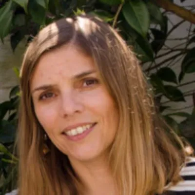 Host Mariana