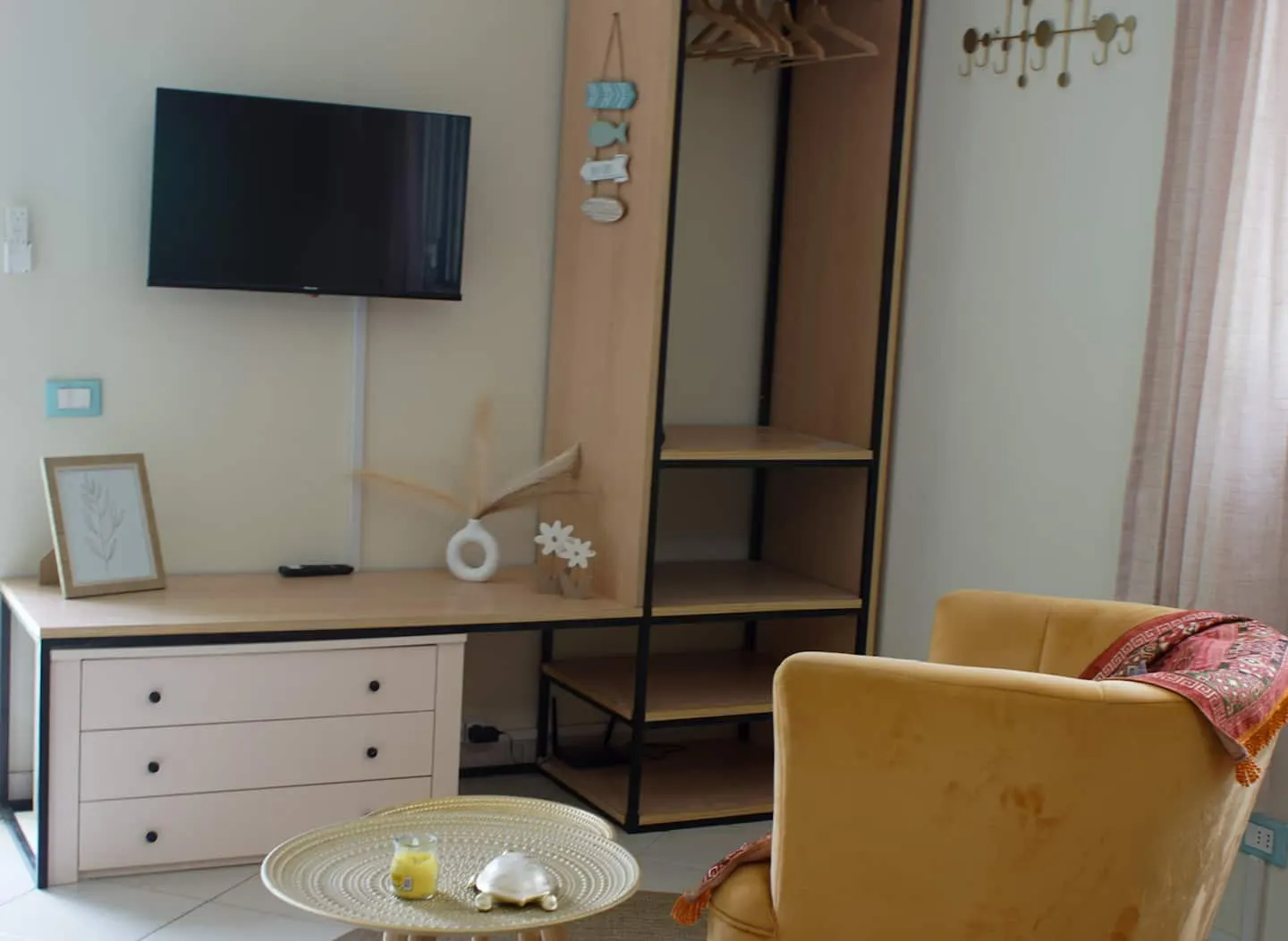 Sal Casa BEACH — Living room