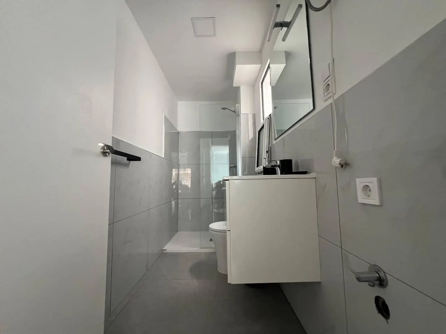 Costa MCC 6: New studio next to the beach — Full bathroom