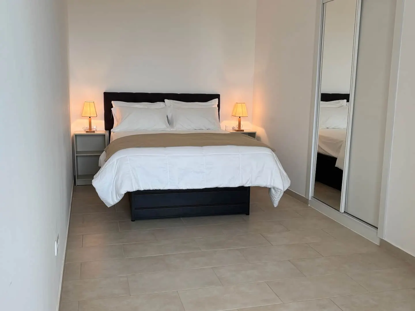 JoLi Beach House - Charming Second Floor T1 Center — photo 18