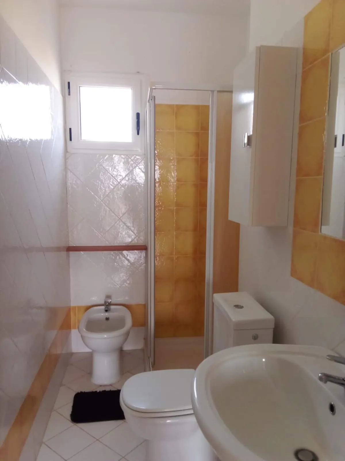 Holiday Properties Vista do Mar1 (Wi-fi) — Full bathroom