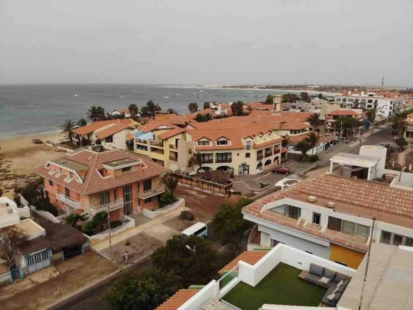 Brandnew Rooftop Gem with Stunning Seaview — photo 18