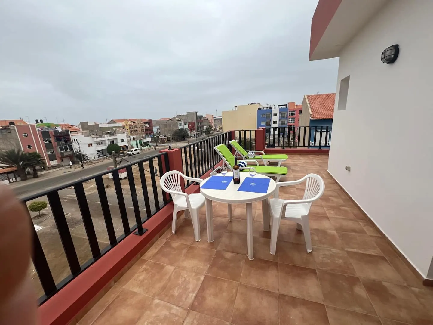 Franmay 8: One-bedroom Penthouse with terrace — Patio